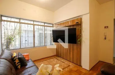 Casa com 3 quartos à venda na Rua Aimberê, Sumaré, São Paulo