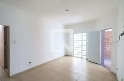Casa para Venda - Santo Antônio, 2 Quartos,  133 m² - São Caetano do Sul