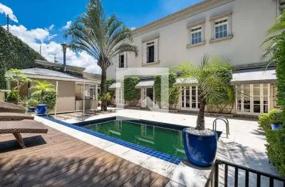 Casa com 5 quartos à venda na Rua Pascoal Vita, Vila Madalena, São Paulo