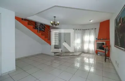 Casa / Sobrado em Condomínio para Venda - Sarandi, 3 Quartos,  200 m² - Porto Alegre