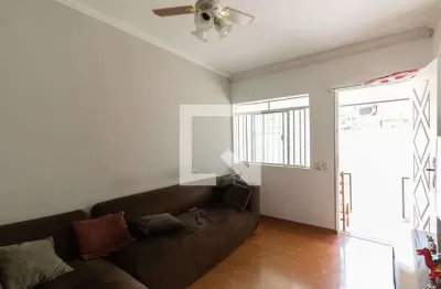 Casa com 3 quartos à venda na Rua Imbacal, Itaquera, São Paulo