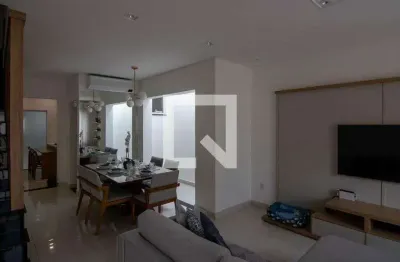 Casa para Venda - Jardim Maringá, 3 Quartos,  131 m² - São Paulo