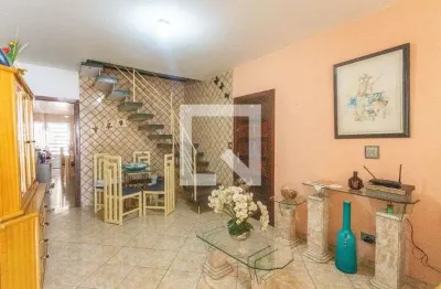 Casa com 3 quartos à venda na Rua Antônio Pott, Centro, Diadema