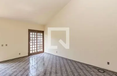 Casa para Venda - Teresópolis, 4 Quartos,  242 m² - Porto Alegre