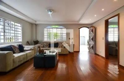 Casa para Venda - Palmares, 8 Quartos,  420 m² - Belo Horizonte