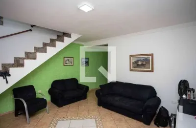 Casa com 2 quartos à venda na Rua Vinte e Um de Abril, Centro, Diadema