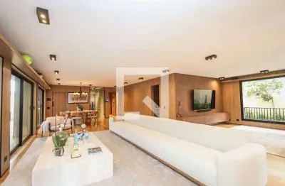 Casa com 3 quartos à venda na Praça Renato Checchia, Morumbi, São Paulo