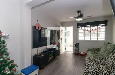 Casa com 2 quartos à venda na Rua Osaka, Vila Maria, São Paulo