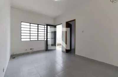 Casa para Venda - Bosque da Saúde, 2 Quartos,  160 m² - São Paulo