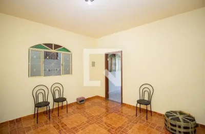 Casa com 7 quartos à venda na Rua Sebastião Limoni, Tropical, Contagem