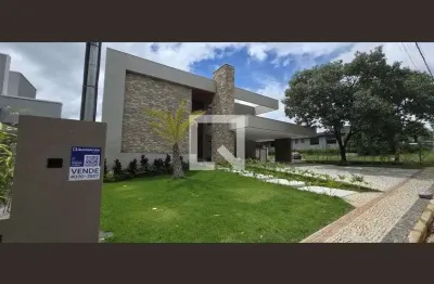 Casa / Sobrado em Condomínio para Venda - Lundcéia, 4 Quartos,  550 m² - Lagoa Santa