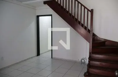Casa com 2 quartos à venda na Rua José Triglia, Vila Miriam, Guarulhos