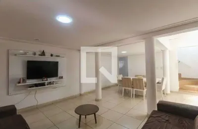 Casa com 4 quartos à venda na Rua Jundiapeba, Vila Prudente, São Paulo
