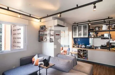 Apartamento para Venda - Bela Vista, 2 Quartos,  65 m² - São Paulo