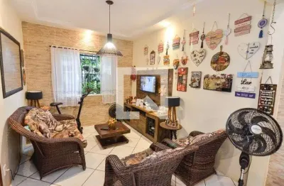 Casa com 3 quartos à venda na Rua Araxá, Grajaú, Rio de Janeiro