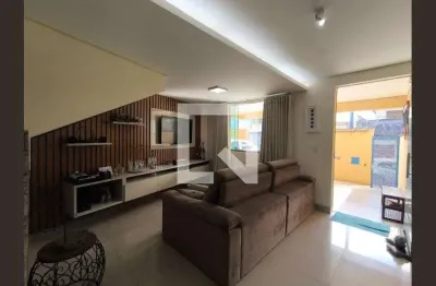 Casa com 3 quartos à venda na Rua Alaranjada, Goiânia, Belo Horizonte