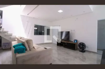 Casa com 3 quartos à venda na Rua Alzira Fett Martins, Sapopemba, São Paulo