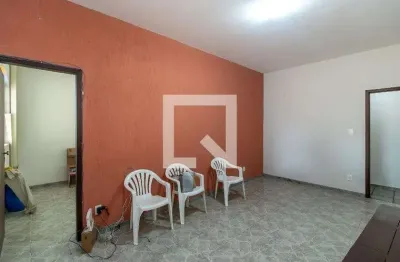 Casa para Venda - São João Batista, 3 Quartos,  210 m² - Belo Horizonte
