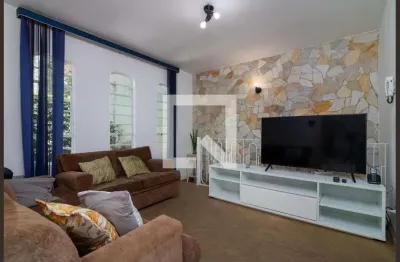 Casa com 4 quartos à venda na Rua José Mascaro, Vila Mangalot, São Paulo