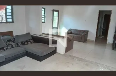 Casa com 3 quartos à venda na Rua Olga Fratezzi, Trevo, Belo Horizonte