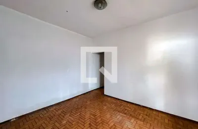 Casa com 2 quartos à venda na Rua Isidoro, Belém, São Paulo