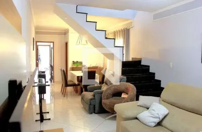 Casa para Venda - Jardim Cocaia, 3 Quartos,  125 m² - Guarulhos