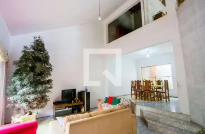 Casa com 6 quartos à venda na Rua dos Jequitibás, Campestre, Santo André