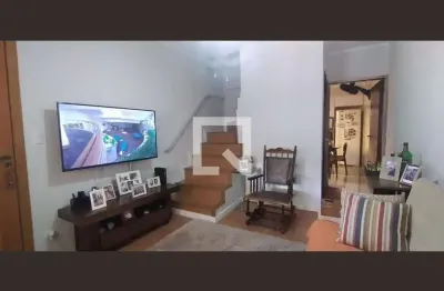 Casa com 3 quartos à venda na Rua Juruaba, Vila Liviero, São Paulo