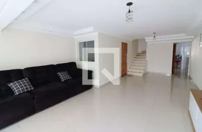 Casa com 3 quartos à venda na Rua Figueira, Quitaúna, Osasco