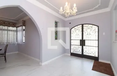 Casa para Venda - Menino Deus, 3 Quartos,  400 m² - Porto Alegre