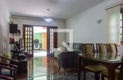 Casa com 4 quartos à venda na Rua Monlevade, Vila Romano, São Paulo