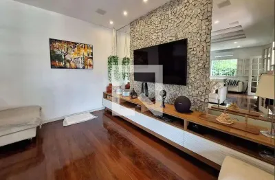 Casa com 4 quartos à venda na Rua Amapá, São Francisco, Niterói