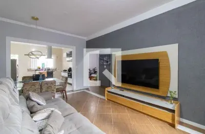 Casa para Venda - Jardim Cocaia, 2 Quartos,  300 m² - Guarulhos