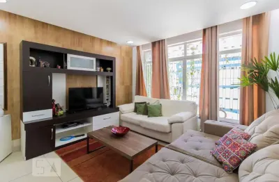 Casa com 2 quartos à venda na Rua Albino Fantazzini, Vila Augusta, Guarulhos