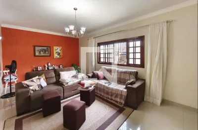Casa para Venda - Parque das Águas, 3 Quartos,  215 m² - Campinas
