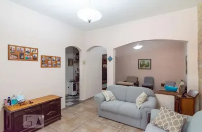 Casa com 3 quartos à venda na Rua Vaticano, Utinga, Santo André