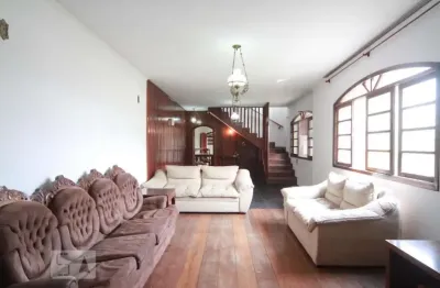 Casa com 4 quartos à venda na Rua Américo Machado, Piqueri, São Paulo