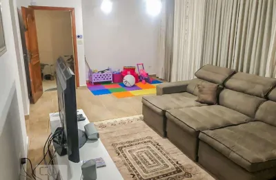 Casa com 4 quartos à venda na Rua Jorge Moreira, Cambuci, São Paulo
