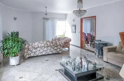 Casa com 4 quartos à venda na Rua Santo Adalberto, Água Fria, São Paulo
