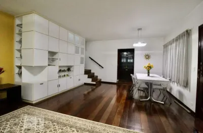 Casa com 3 quartos à venda na Rua Toré, Santo Amaro, São Paulo