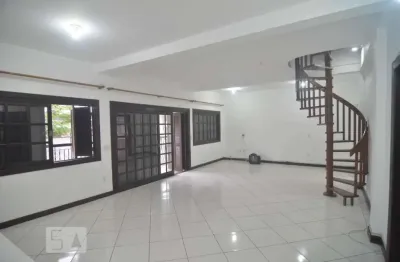 Casa com 3 quartos à venda na Rua Dona Rafaela, Marechal Rondon, Canoas