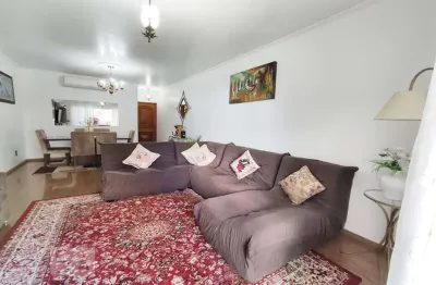 Apartamento com 3 quartos à venda na Rua Carlos Pasinato, Centro, Canoas