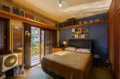Casa para venda - vila assunção , 4 quartos,  350 m² - porto alegre