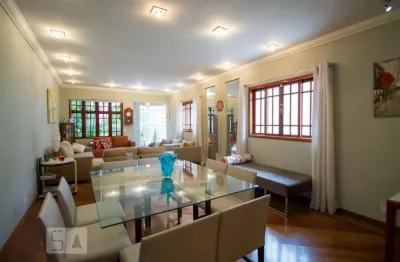 Casa com 4 quartos à venda na Rua Professor Pascoal Pacchi, Cambuci, São Paulo