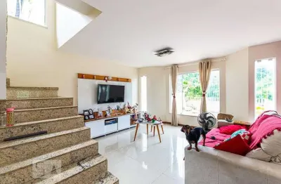 Casa para venda - centro , 3 quartos,  426 m² - niterói