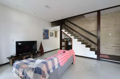 Casa para venda - freguesia , 3 quartos,  221 m² - rio de janeiro