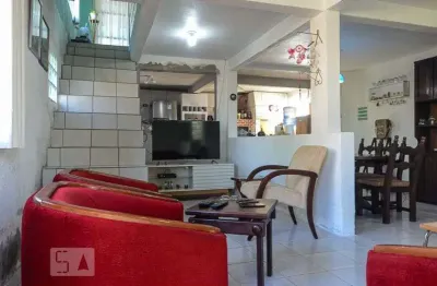 Casa com 2 quartos à venda na Beco I - Rua Encantadora, Partenon, Porto Alegre