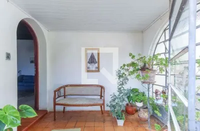 Casa para venda - medianeira, 3 quartos,  500 m² - porto alegre