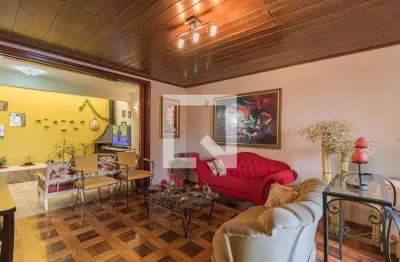 Casa para venda - vila ipiranga, 3 quartos,  265 m² - porto alegre