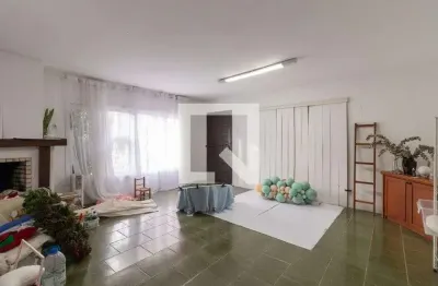 Casa com 5 quartos à venda na Rua Engenheiro Tito Marques Fernandes, Ipanema, Porto Alegre